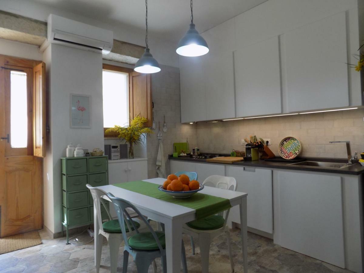 Casa Giglio Villa Carloforte  Luaran gambar
